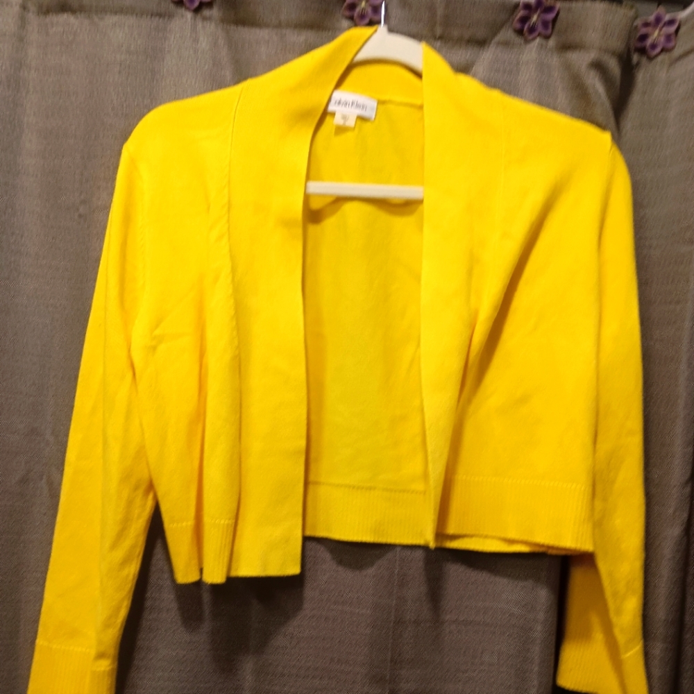 Calvin Klein cover sweater m